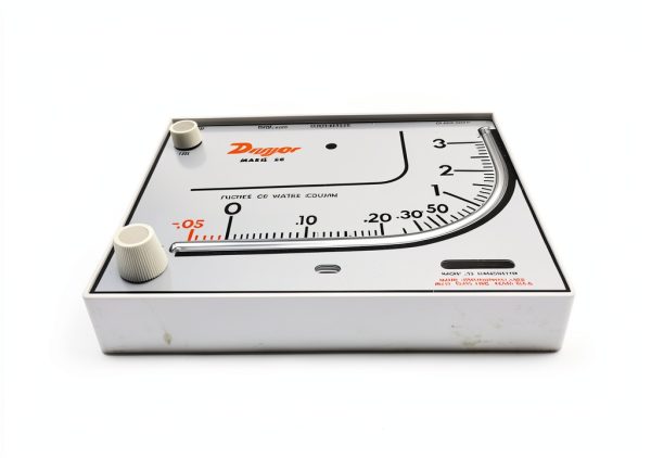 Dwyer Mark II 25 Manometer General Purpose Pressure Gauge-1